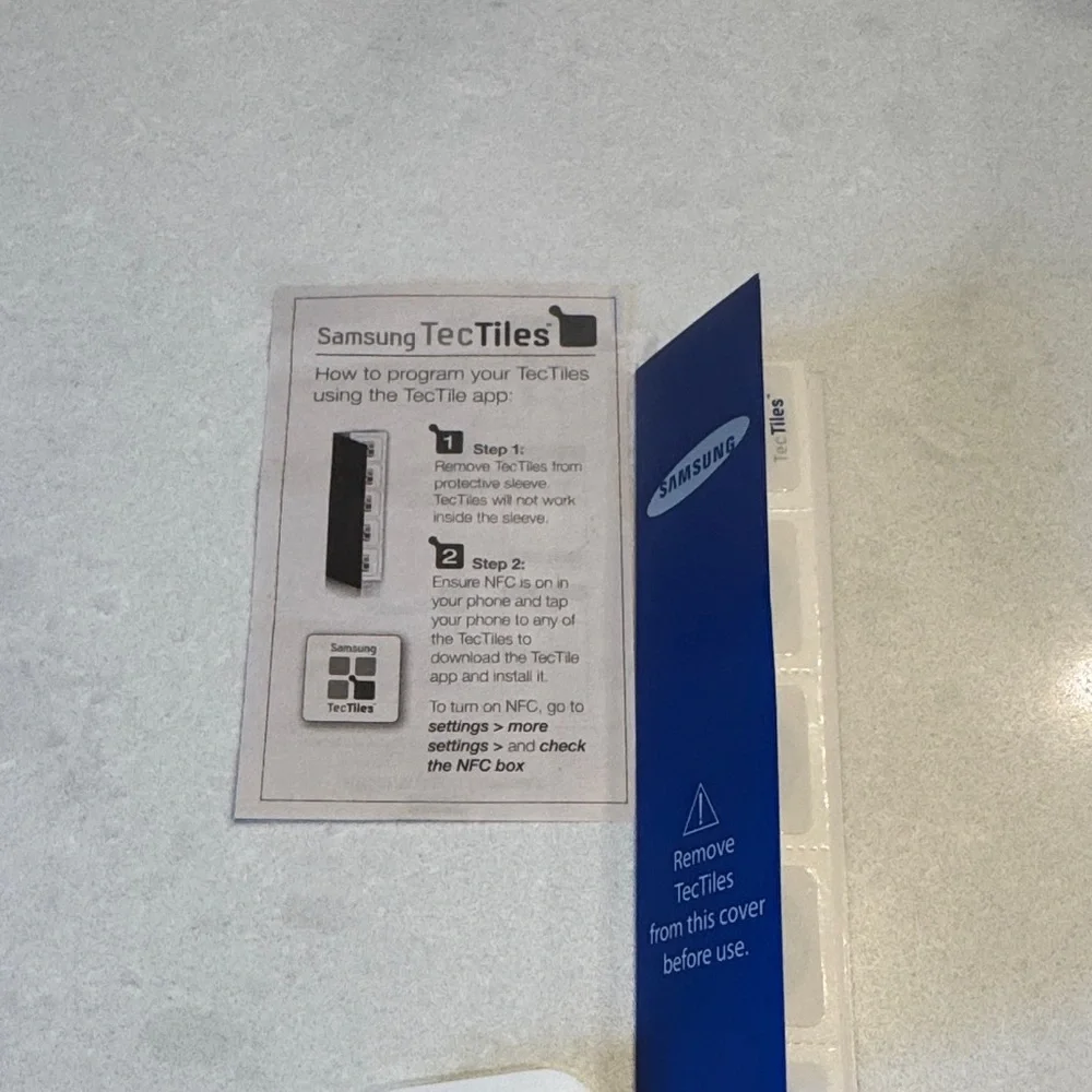 Samsung TecTiles NFC Programmable Tags — White and Blue Packaging